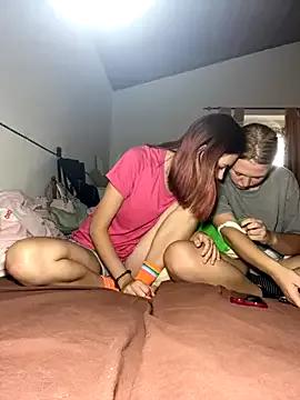 ella_grays from StripChat