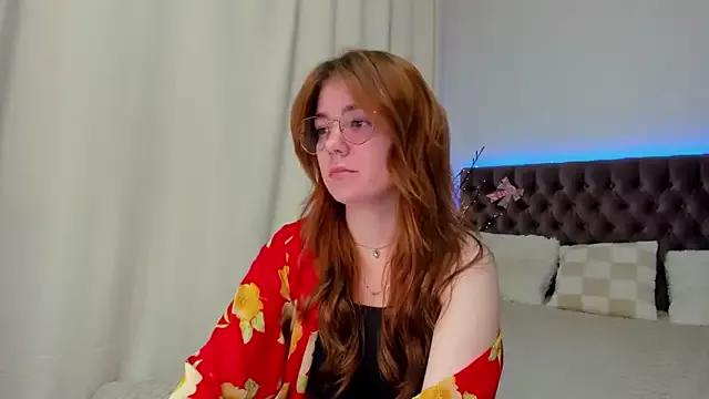 Ella_Mayers from StripChat