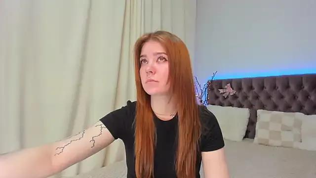 Ella_Mayers from StripChat
