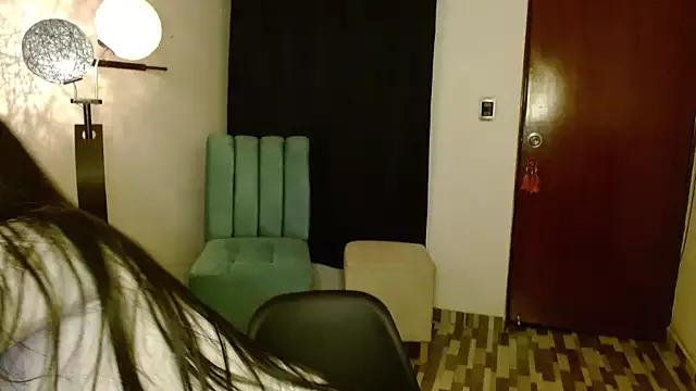 ella_peck from StripChat