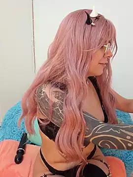 Ellaa_C from StripChat