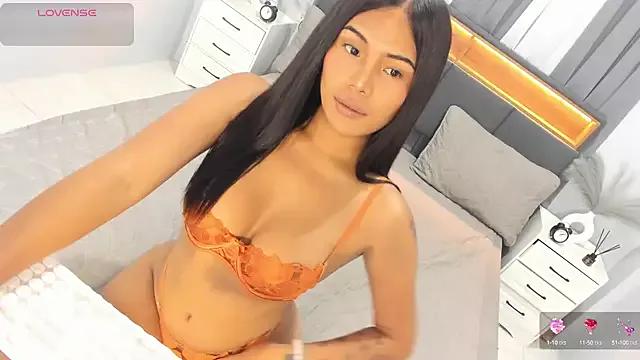 EllaCalifa webcams show profile image 