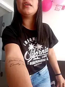 EllaCute_Young from StripChat is Freechat