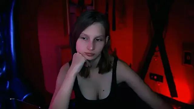 EllaHorton from StripChat