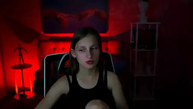 EllaHorton from StripChat