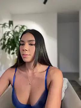 EllaSanz_ from StripChat