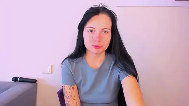 Elle_Pearl_ from StripChat