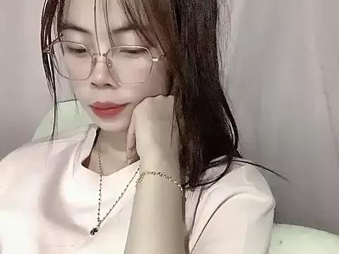 Ellie039 from StripChat