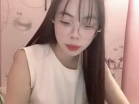 Ellie039 from StripChat