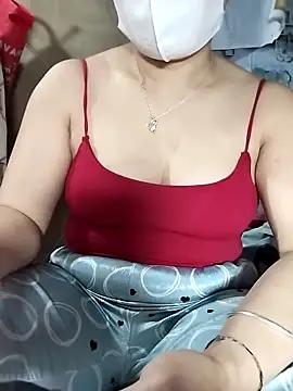 Ellie_88 from StripChat
