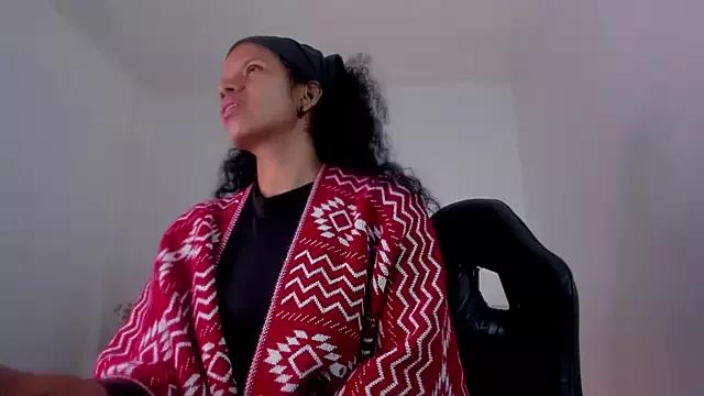 Ellie_Alves from StripChat