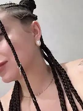 ellie_ssexy from StripChat