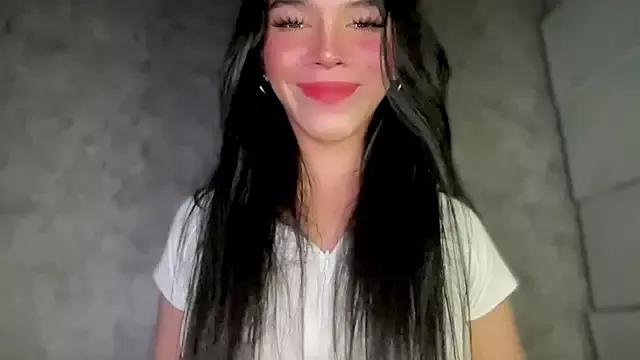 Elliefaye_xxx from StripChat