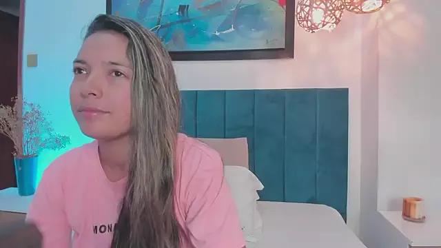 EllieFontanes from StripChat is Freechat