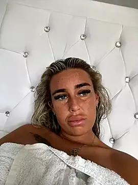 Photos of EllieMaeBaby from StripChat is Group