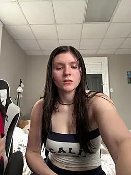 Elliewgfs from StripChat