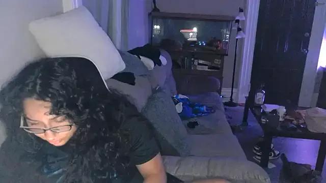 Elliewgfs from StripChat