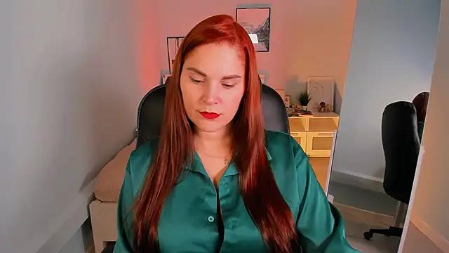 Ellis_Foxy from StripChat
