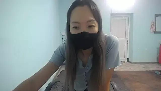 elllaaxx from StripChat