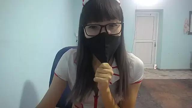 elllaaxx from StripChat