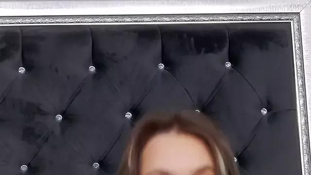 Ellsa_Jean_ from StripChat