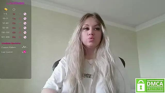 elven_dreams_ from StripChat is Freechat