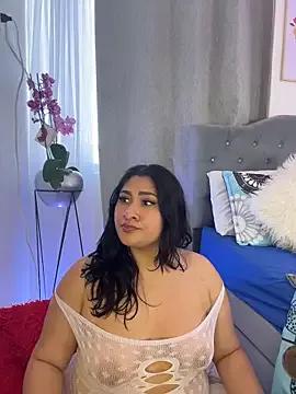 Elyross1_ from StripChat is Freechat