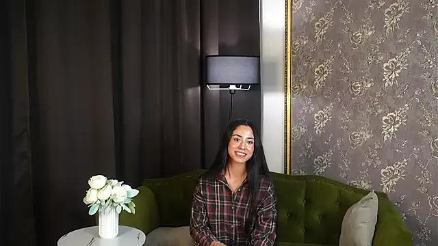 ElzaGirad webcams show profile image 
