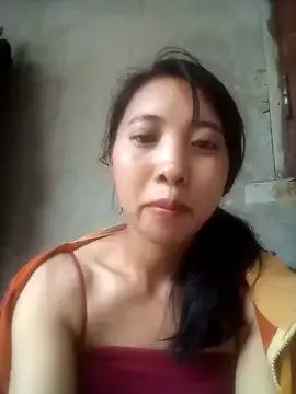 emaame68 from StripChat