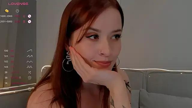 Emeli_Love from StripChat