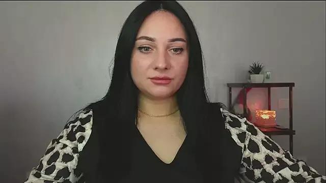 Emelyblum from StripChat