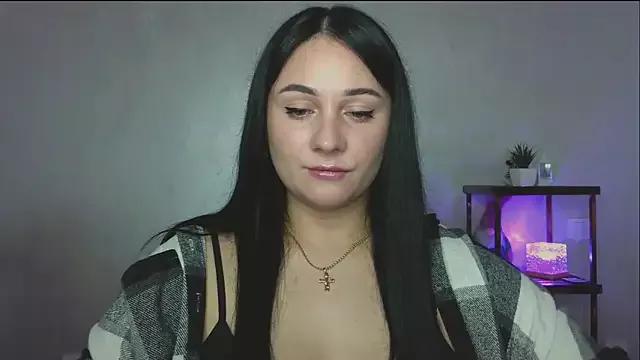 Emelyblum from StripChat