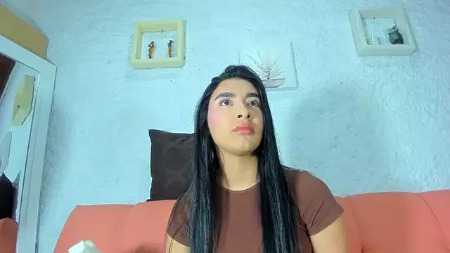 emiily_s from StripChat