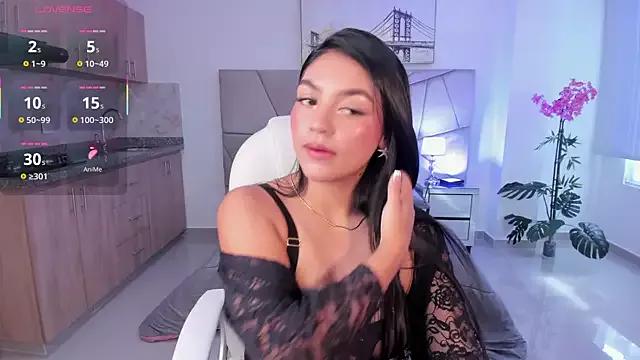 Emiilyy_Cooper webcams show profile image 