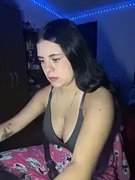 emiliaharper408 from StripChat is Freechat