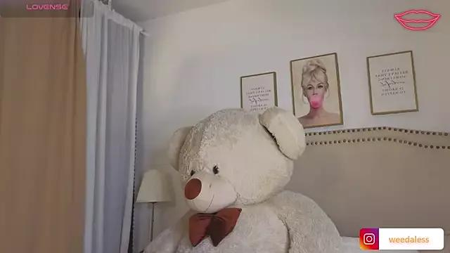 Emilly_Rivera from StripChat is Freechat