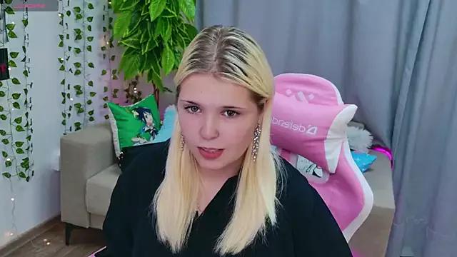 EmillyRogers webcams show profile image 