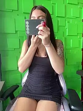 Emily-teen webcams show profile image 