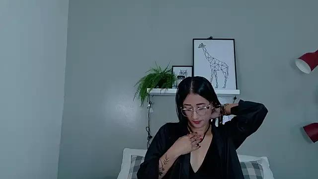 EmilyRoss__ webcams show profile image 