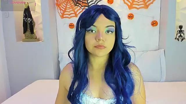 EmilyRouss_ from StripChat is Freechat