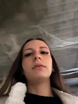 emma4xxx from StripChat