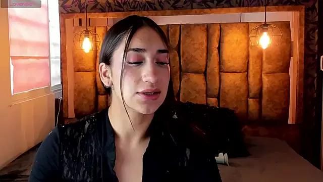 Emma__Hot__ from StripChat