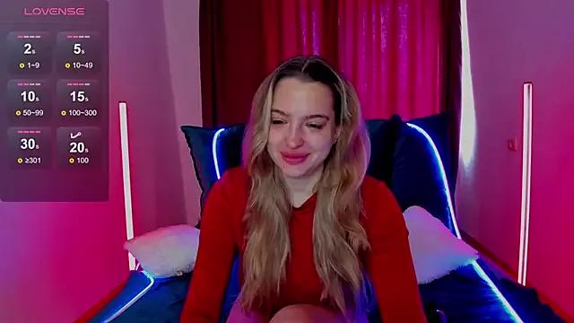 Emma__Ross from StripChat