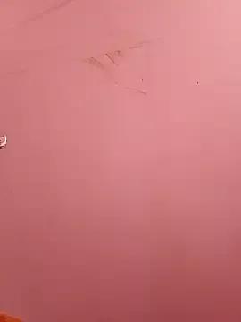 Emma_Ahmad from StripChat