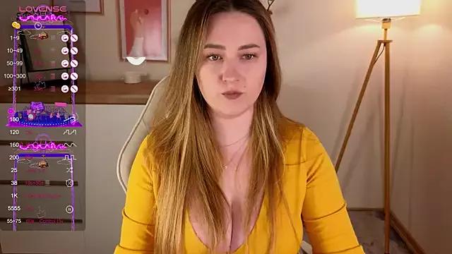 Emma_B1uem from StripChat