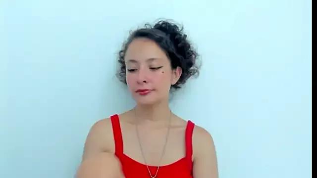 Emma_belle02 from StripChat