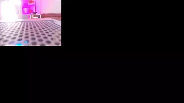 emma_madi from StripChat