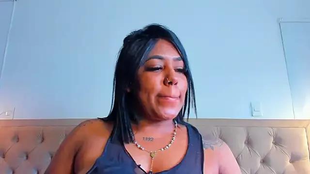 emma_purple_ from StripChat