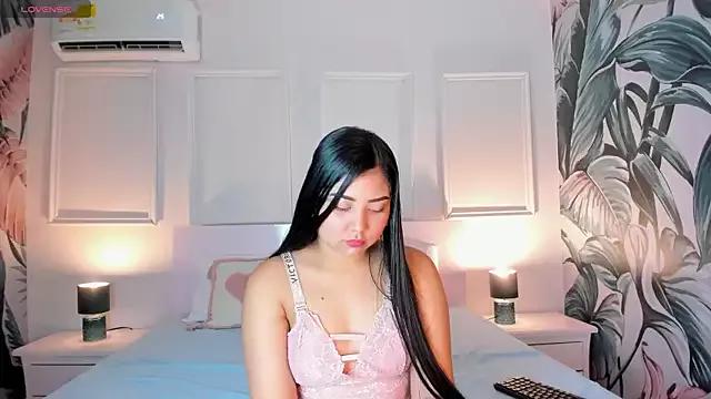 Emma_so_Love webcams show profile image 