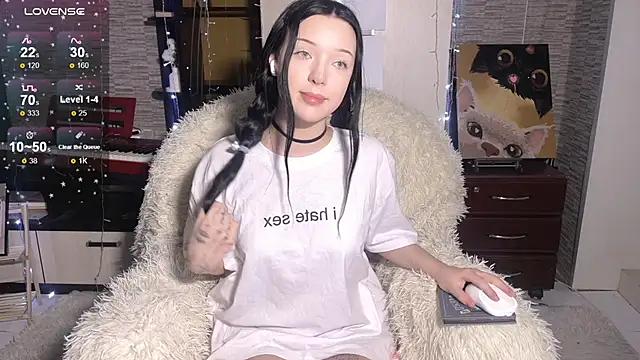EmmaKittyCat from StripChat